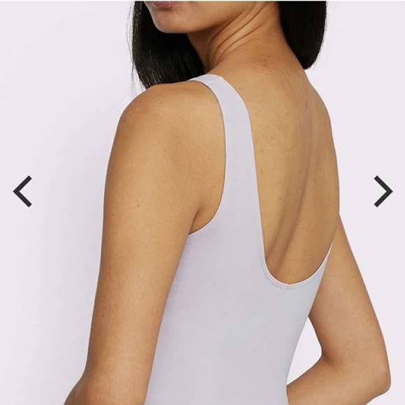 Scoop Neck Bodysuit - Picture 5 of 6